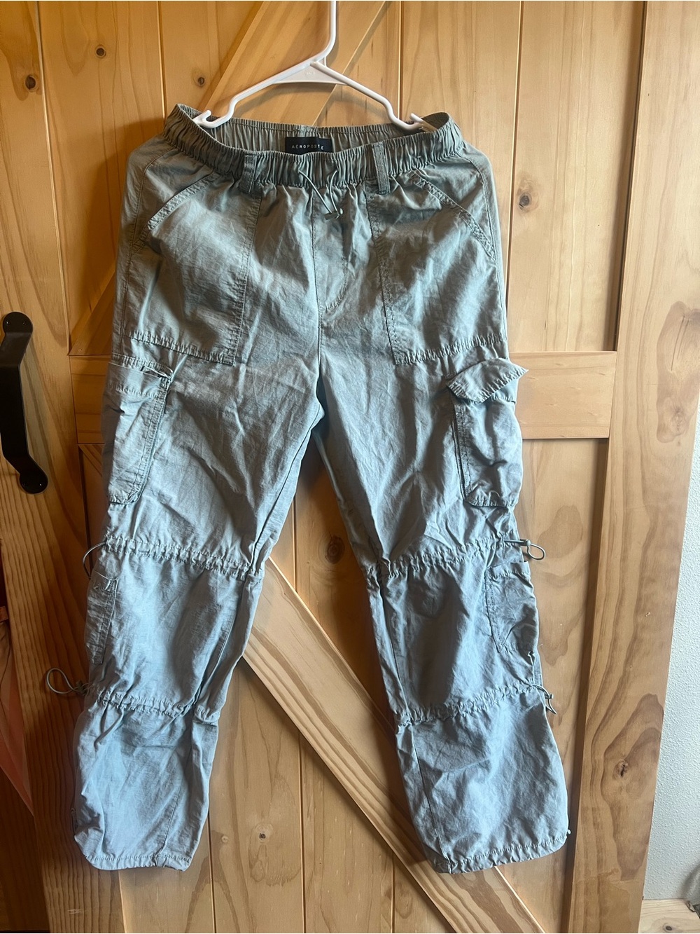 Aeropostale Light Olive Parachute Cargo Pants Size XS Adventure Hiking Outdoors